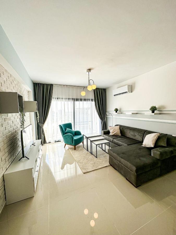 Luxury Sea View Two Bedroom Apartment In Caesar Resort & Spa, Long Beach Perivolia tou Trikomou المظهر الخارجي الصورة